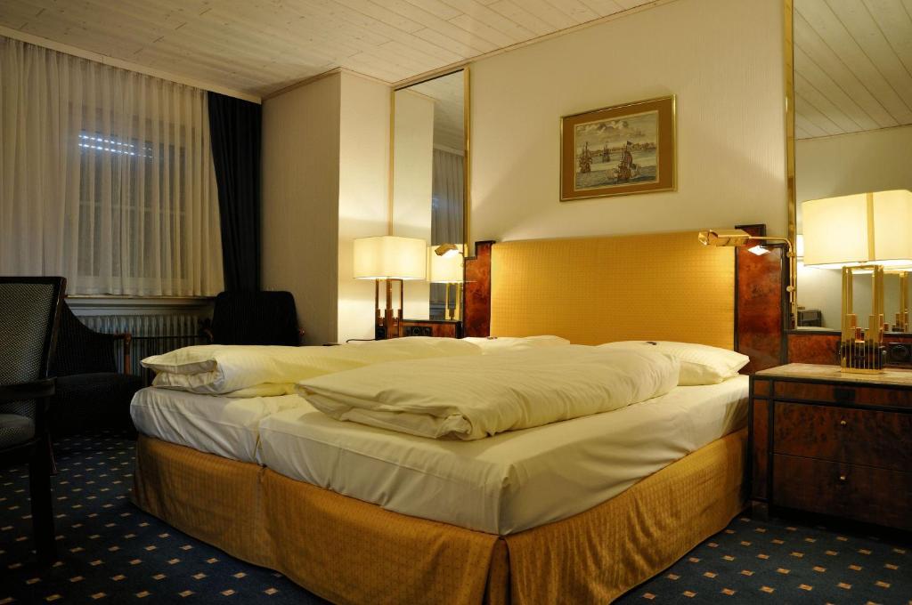 Hotel Zum Baecker Udenhain Quarto foto